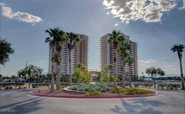 Building Photo - 8255 S Las Vegas Blvd Unit 1517