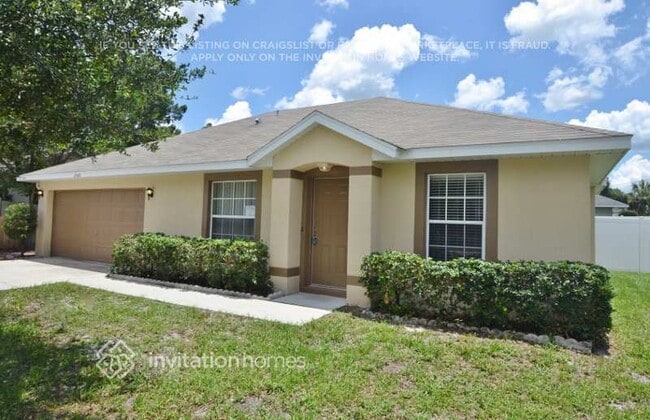 Photo - 2560 Millwood Ave