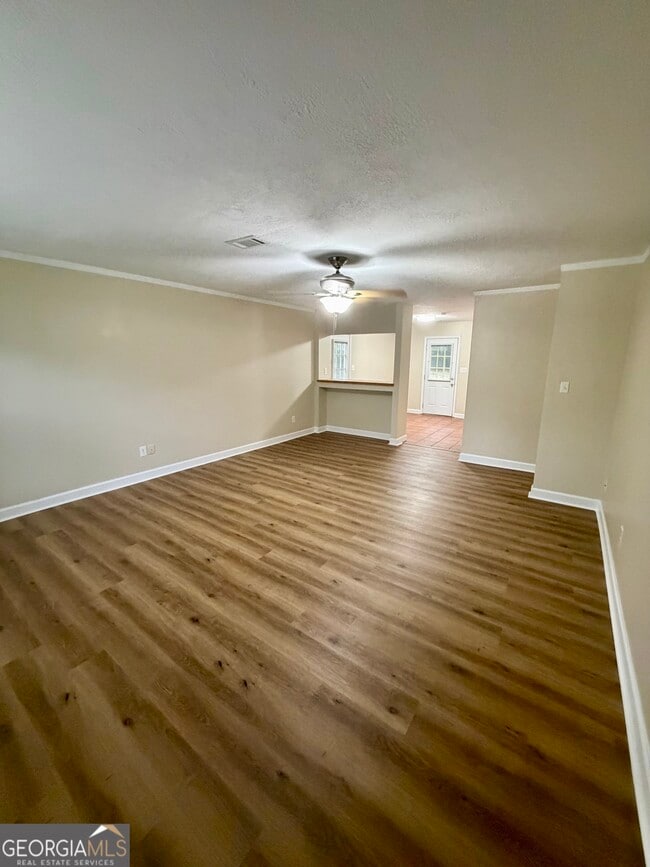 Photo - 513 Cherokee Ct