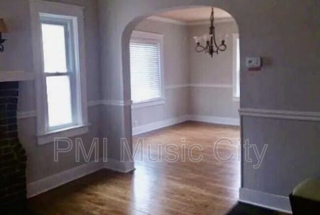 Photo - 210 Garner Ave