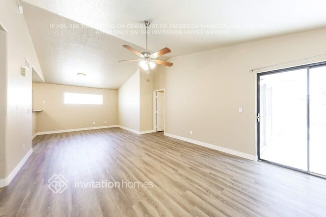 Photo - 8142 W Mescal St