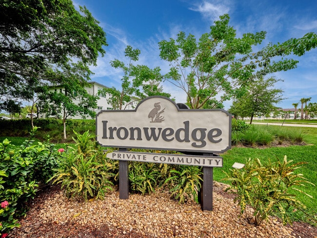 Photo - 6040 Glendale Dr Townhome