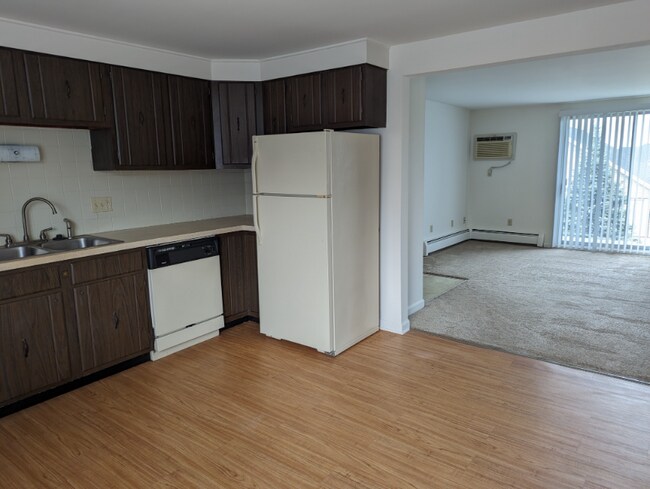 Photo - 110 Losson Rd Unit 19-04