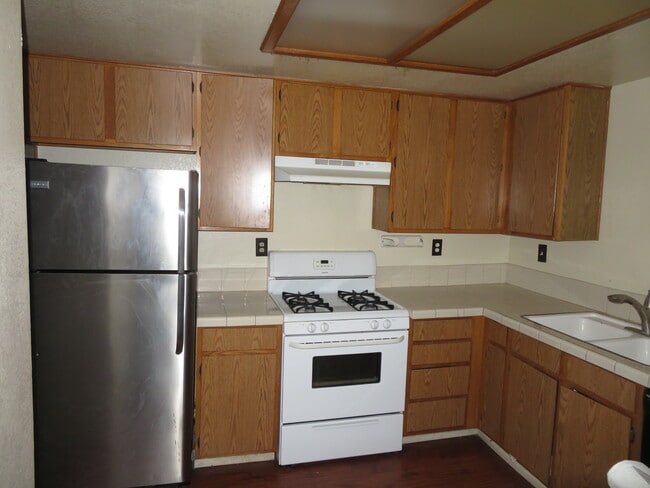 Building Photo - 751 Higgins Rd Unit 29 Rental