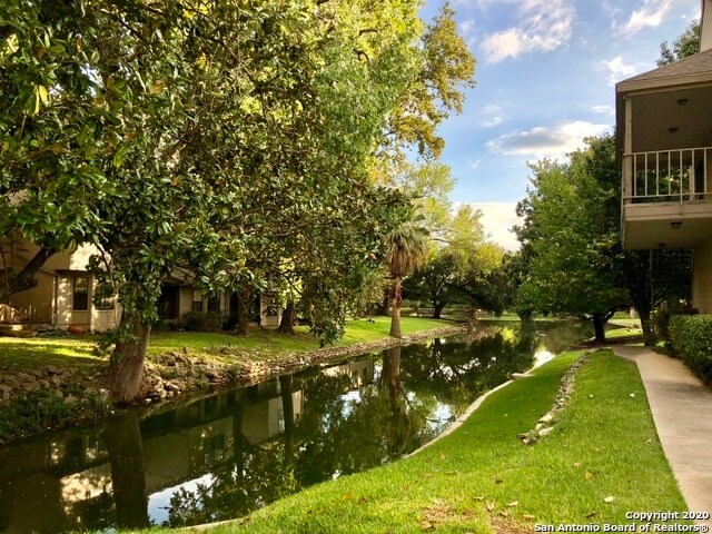 2 Bedroom Apartments For Rent In 729 San Antonio Tx Forrent Com