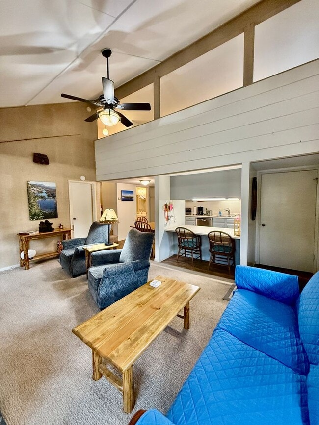 Photo - Winter Rental – Mountain Shadows, Center o...