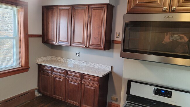 5228 W Hutchinson St Unidad 2