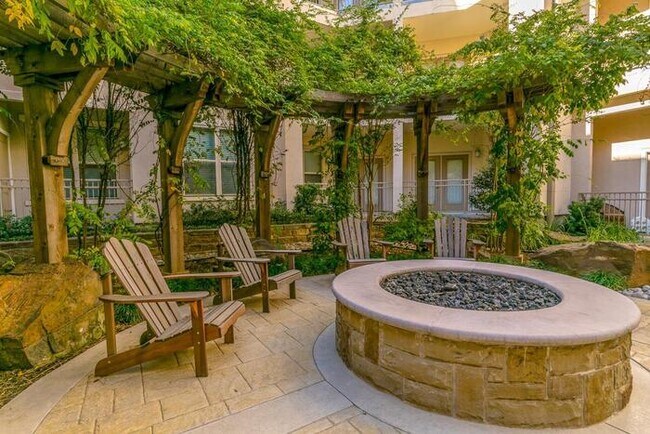 Photo - 2501 Bill Moses Parkway Unit b3