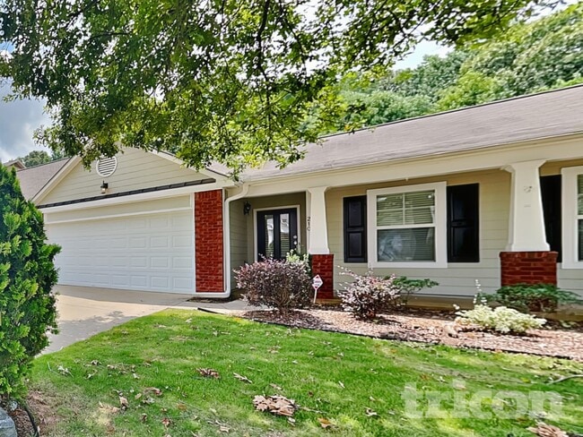 Photo - 210 Brookstone Trail