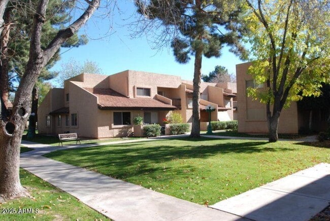 Building Photo - 520 N Stapley Dr Rental