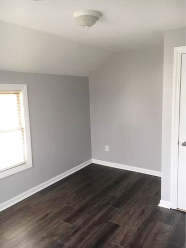 Photo - ms258 Unit 1379