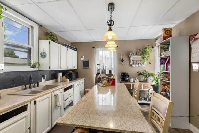 Photo - 905 6th Ave N