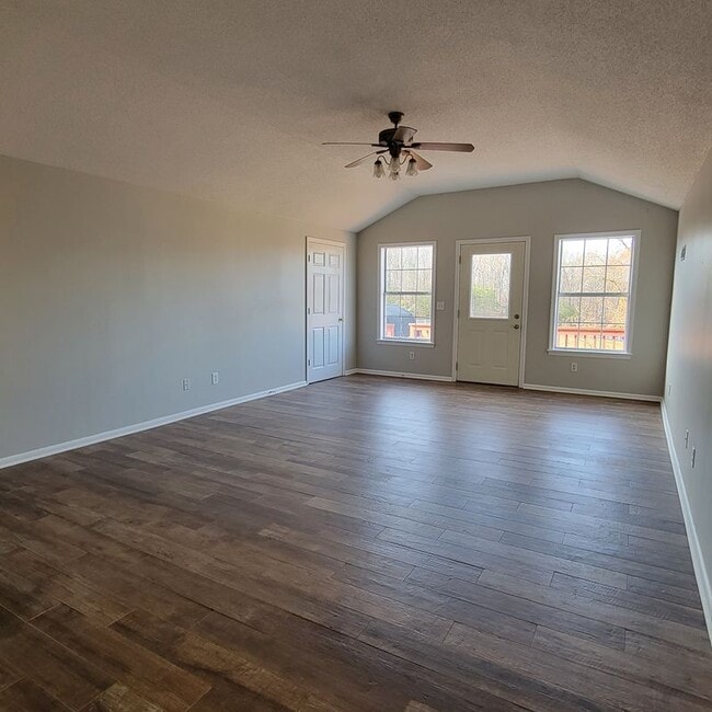 Photo - 4950 Hoof Beat Trail