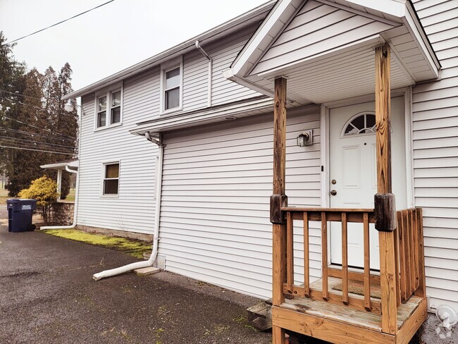 Building Photo - 1294 Bloom Rd Unit 201 Rental