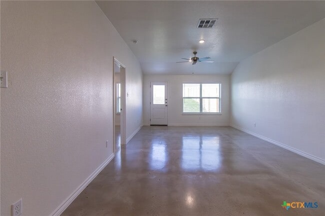 Photo - 1230 Lehmann Dr