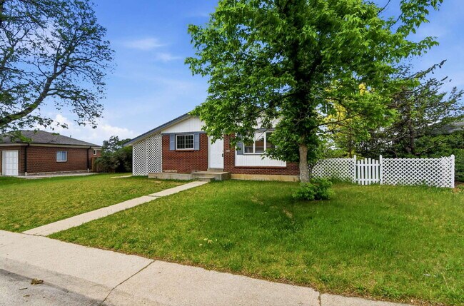 Photo - Charming 3-Bedroom with 2 Baths and Extra Room in Basement!