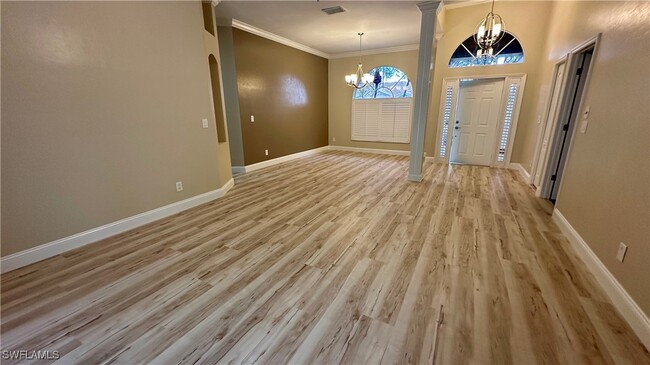 Building Photo - 8850 Creek Run Dr Rental