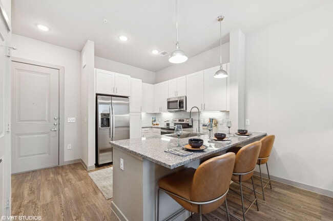 Photo - Ennova Highlands