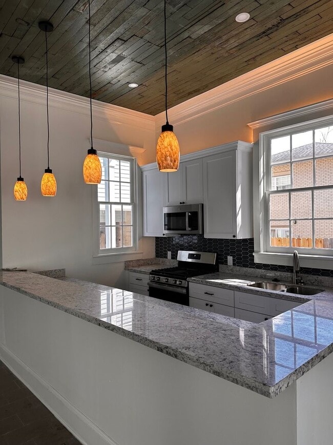 Photo - 4518palm Unit 4518 Palmyra St. Apt. 1A