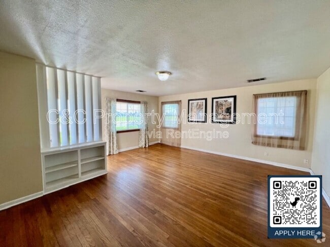 Building Photo - 1720 Cherry Ave Rental