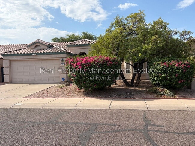 Photo - 2227 E Edna Ave