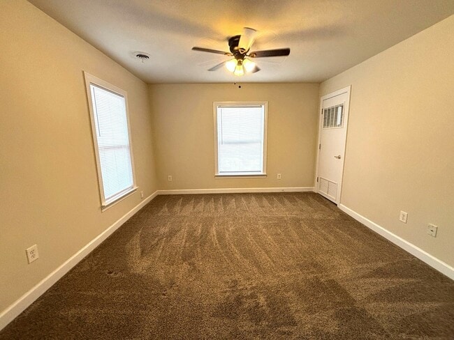 Photo - 99 Clinton St