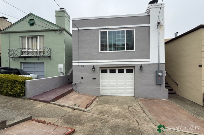 Building Photo - Fully Remodeled 2-Bedroom, 1-Bathroom Home with Panoramic City & Ocean Views in Daly City