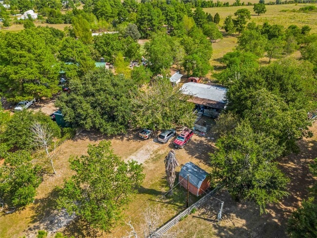 Photo - 20314 Great Lake St