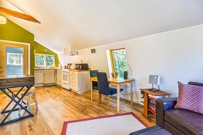 Photo - 32 Michaels Rd Unit ID1336264P