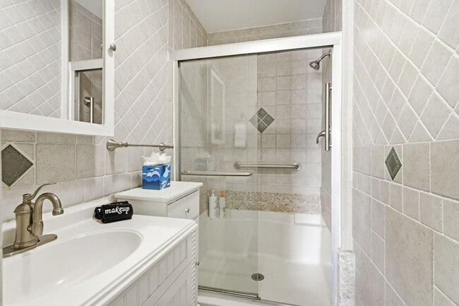 Photo - 1123 SE 2nd Ave
