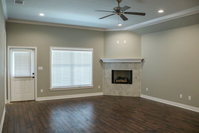 Photo - 3421 Cottage Ct