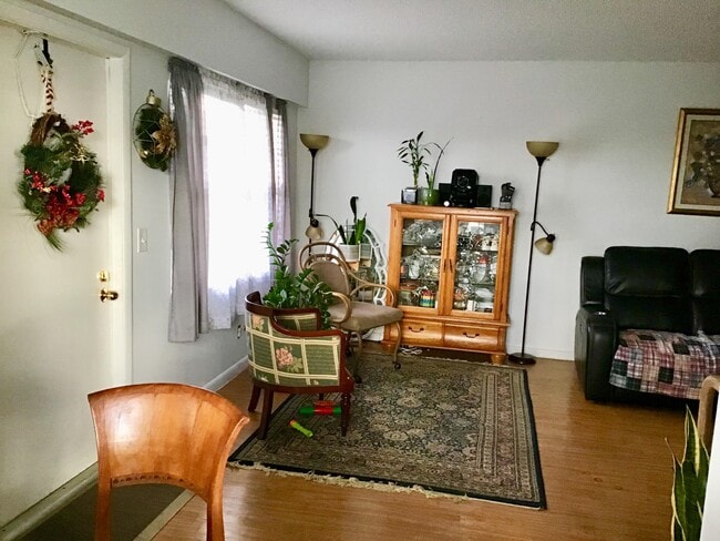 Photo - 84 Brighton B