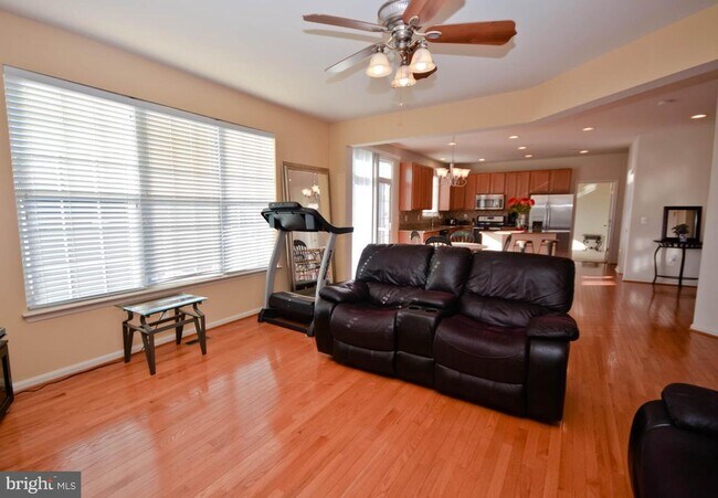 Photo - 15308 Commitment Ct