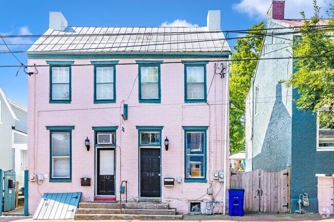 Building Photo - 112 W All Saints St. Rental
