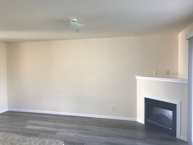 Photo - 6405N Chapel Hill Blvd Unit N102