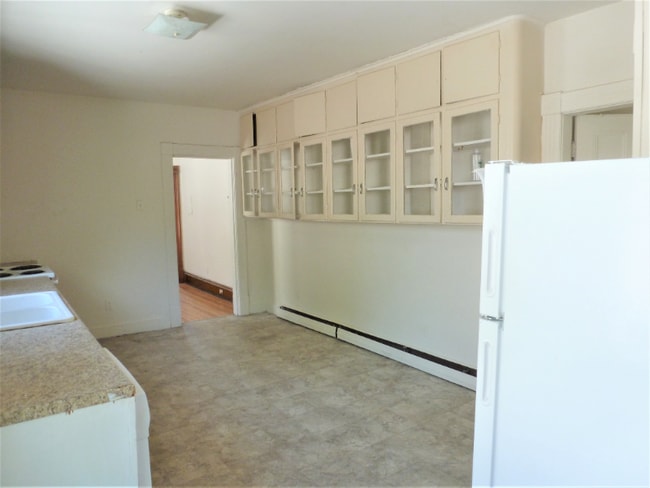 Photo - 14 Hickok Pl Unit 14