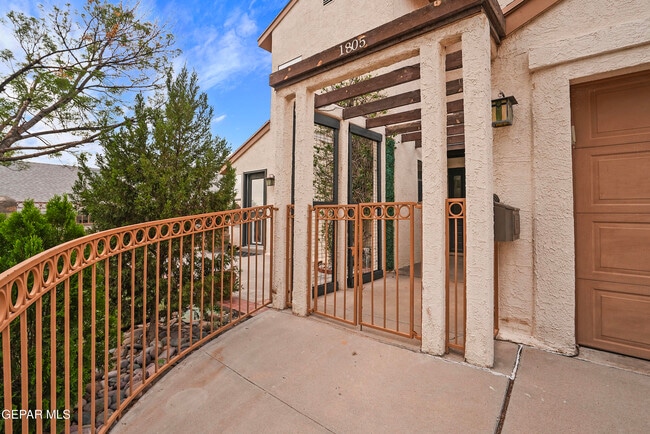 Photo - 1805 Gurss Pl