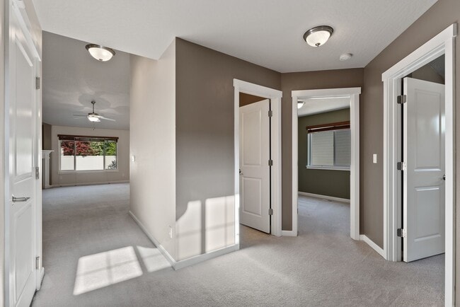 Photo - 1790 N Winchester St