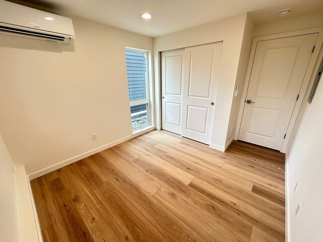 Photo - 8024 Unit 8024B