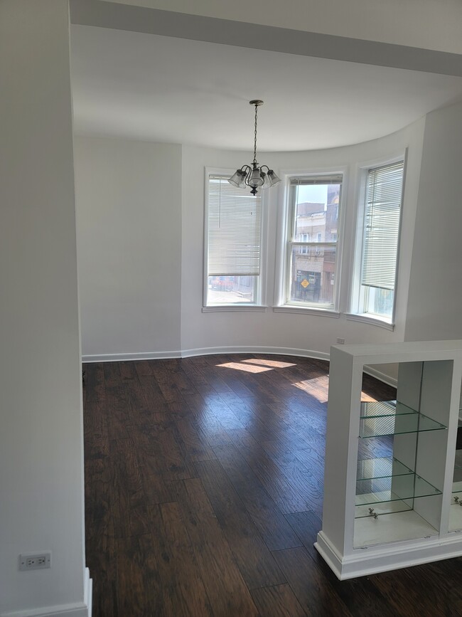 Photo - 2024 S Leavitt St Unit 1