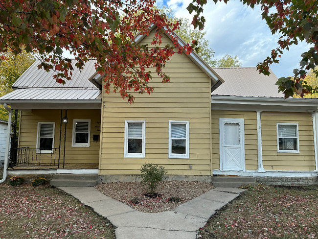 Photo - 804 W Walnut St Townhome