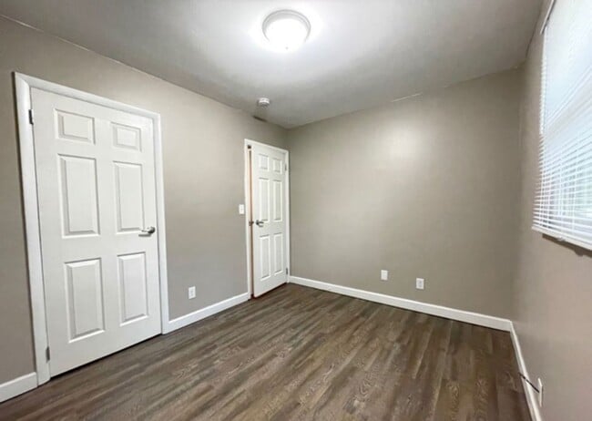 Photo - Spacious 3-Bedroom Ranch with Fenced Yard, Garage Workshop & Prime East Normal Location