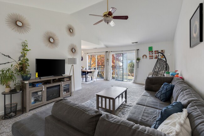 Photo - 204 Dublin Ln Unit W2