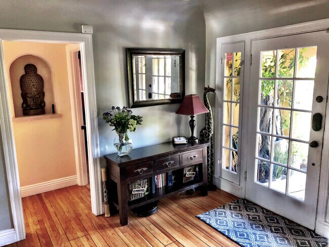 Photo - 916 S Highland Ave