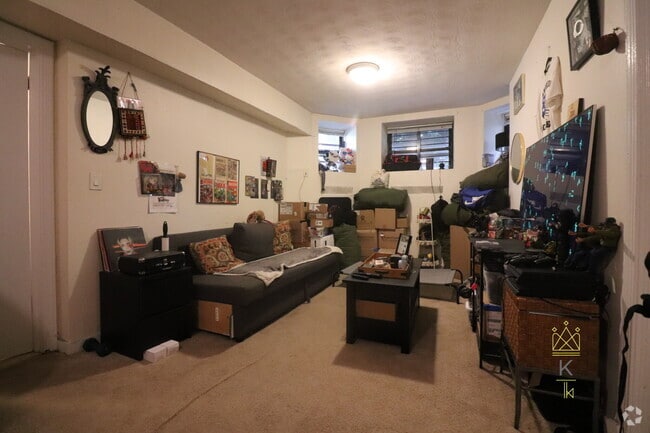 Building Photo - 1961 Commonwealth Ave Unit B3 Rental