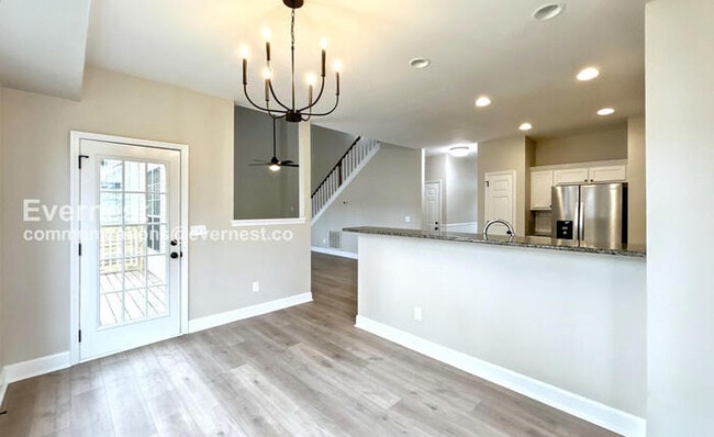 Photo - 1112 Clairmonte Dr