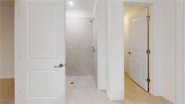 Photo - 2846 Northwest 28th Ave