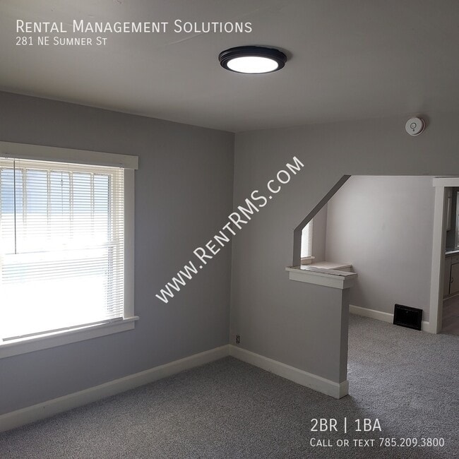 Photo - 281 NE Sumner St