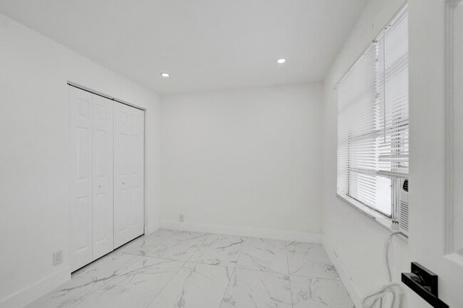 Unit 4 Bedroom - MAYO GARDENS APTS