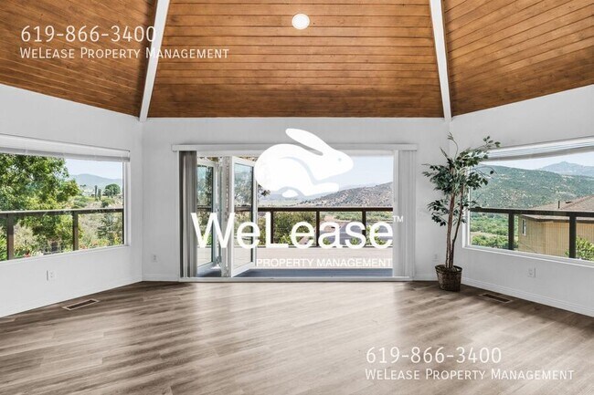 Photo - 2916 Anaheim St